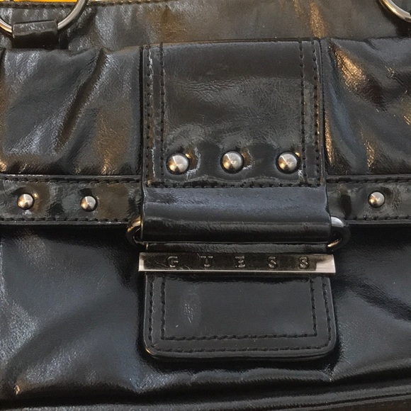 Guess handbag - Picture 2 of 8
